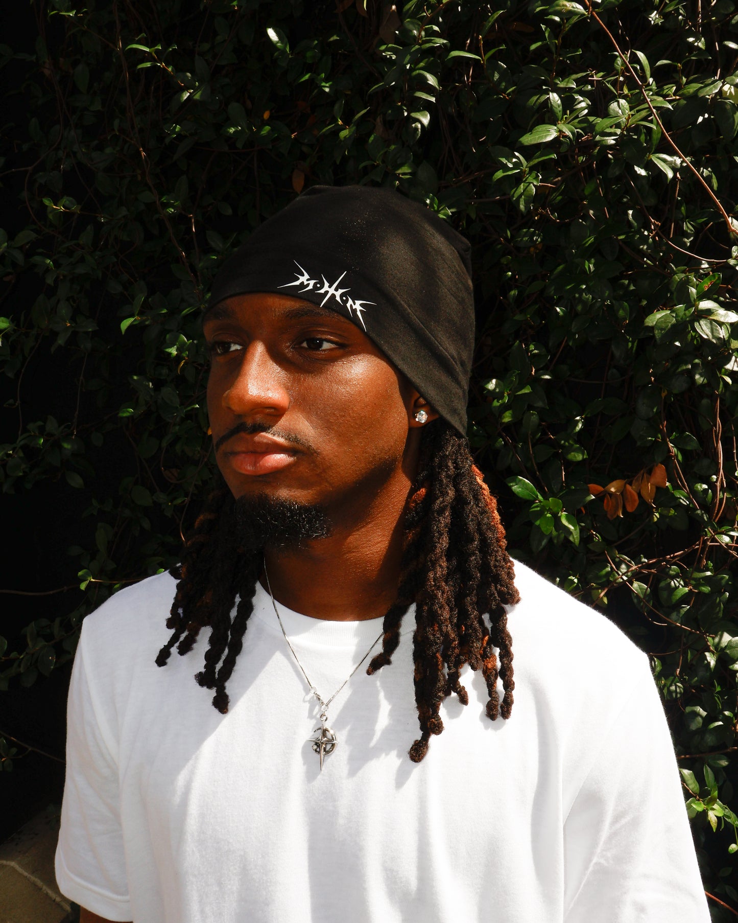 BLACK M.H.M Skull Cap